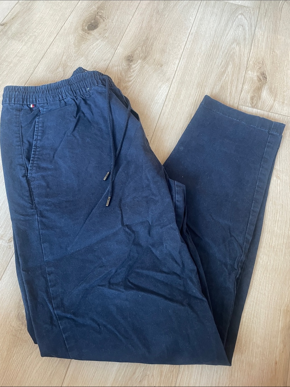 Tommy Hilfiger Men's Dark Blue Drawstring Joggers